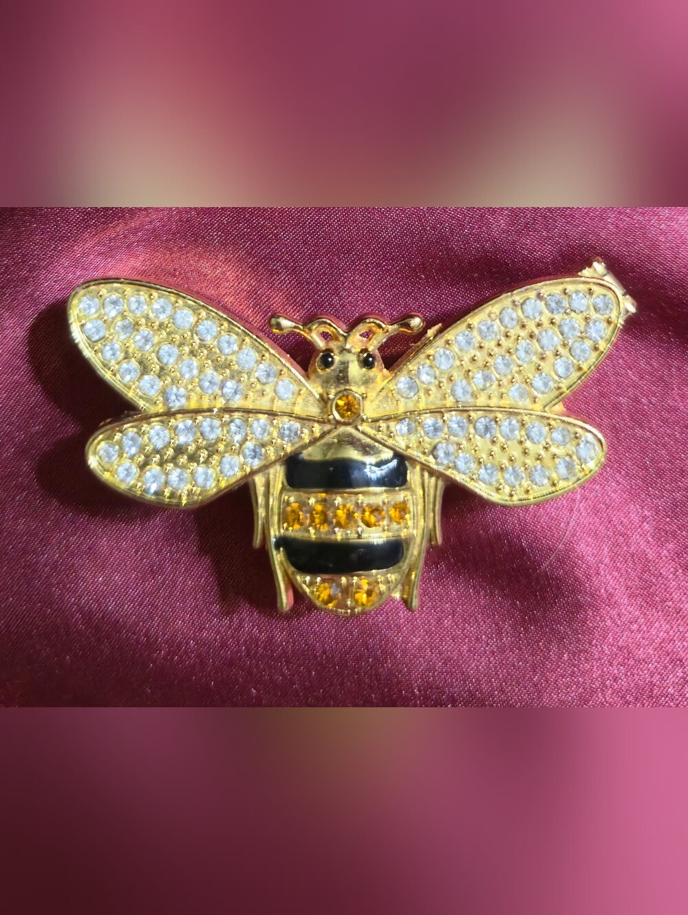 Enameled Honey Bee  Trinket Box